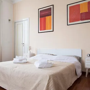 Brera District 2 Bedrooms -youhosty Apartamento